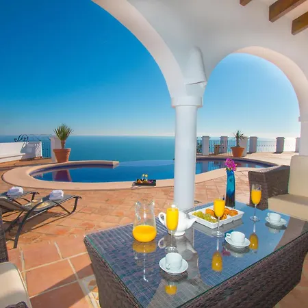 Villa Alegria By Abahana Luxe Benitachell