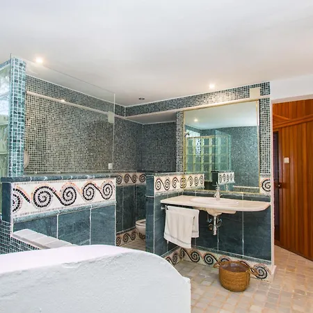 Villa Alegria By Abahana Luxe